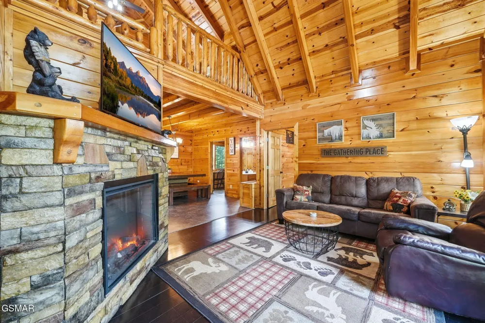 2764 Murray Ridge Road Sevierville, TN 37876