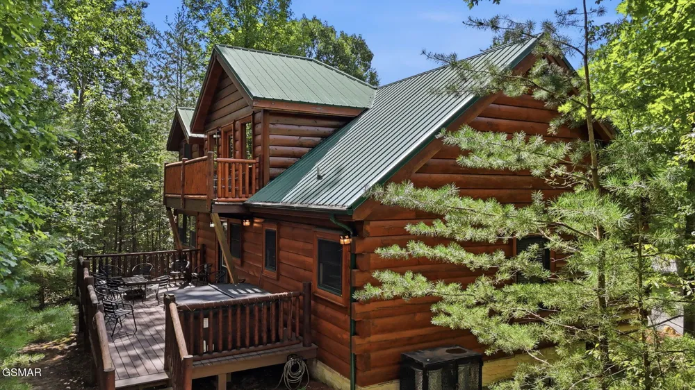 2764 Murray Ridge Road Sevierville, TN 37876