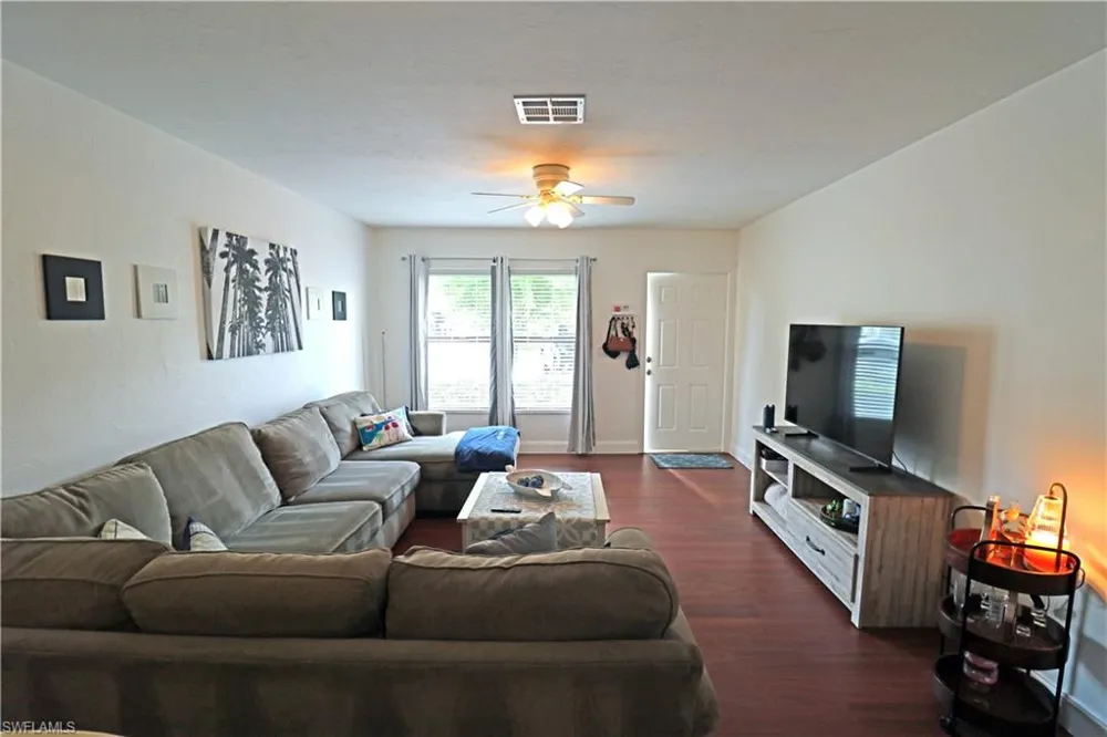 9639 Eaton Gardens Lane #2 Fort Myers, FL 33919