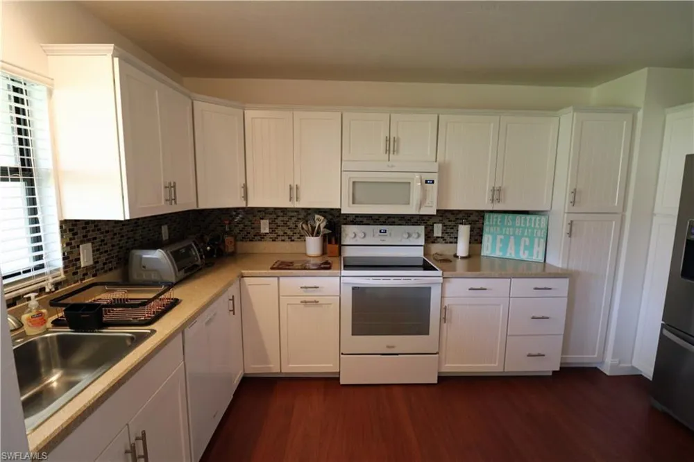 9639 Eaton Gardens Lane #2 Fort Myers, FL 33919