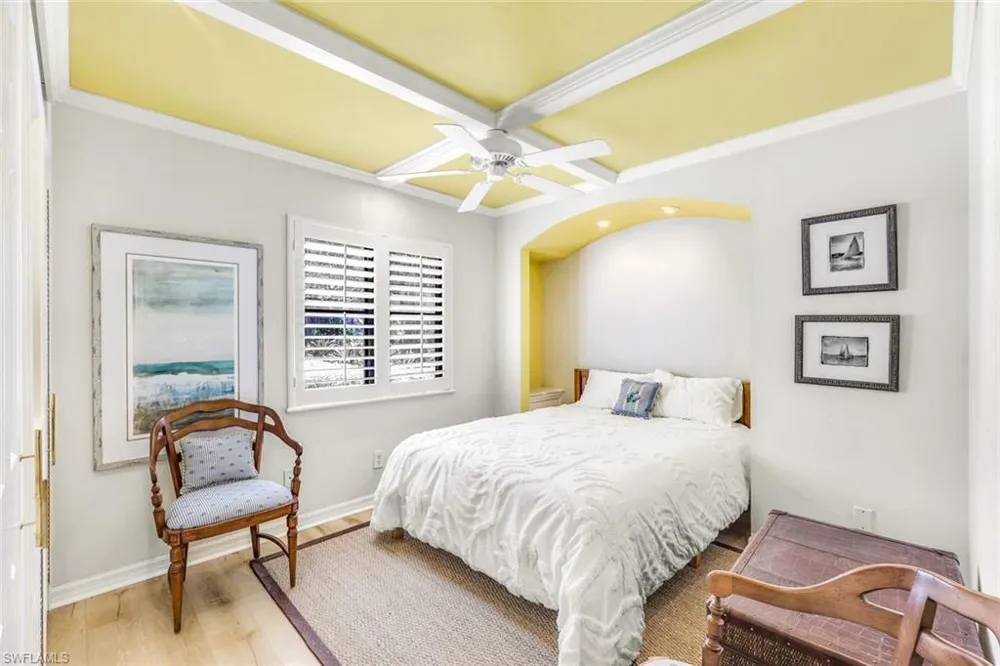6515 Valen Way #H101 Naples, FL 34108