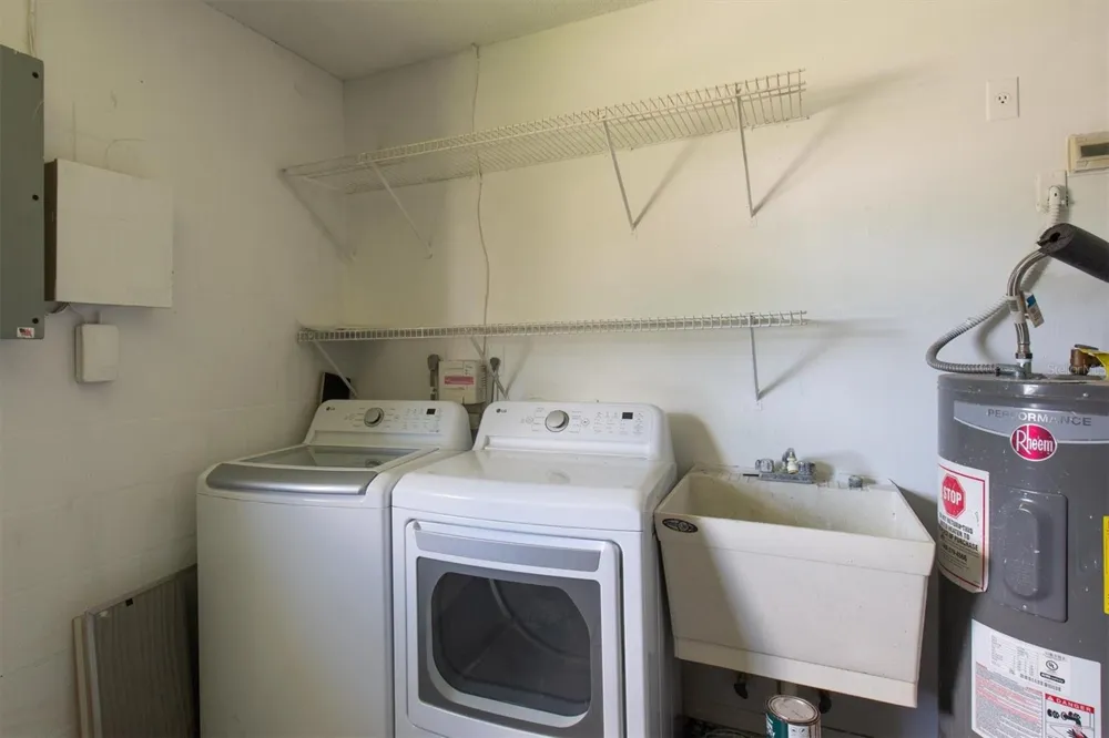 1521 13TH STREET W Palmetto, FL 34221