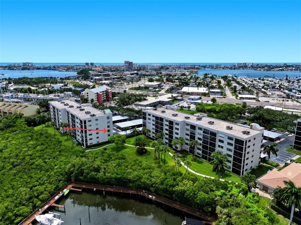 1328 PASADENA AVENUE S #308 South Pasadena, FL 33707