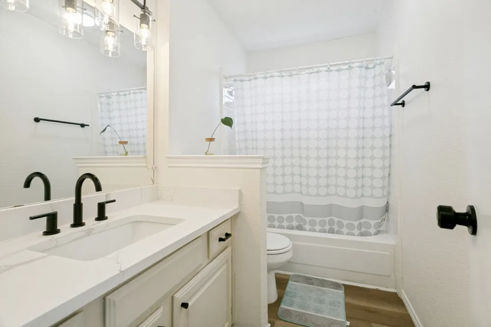 1332 Cedar Ridge Drive Lewisville, TX 75067