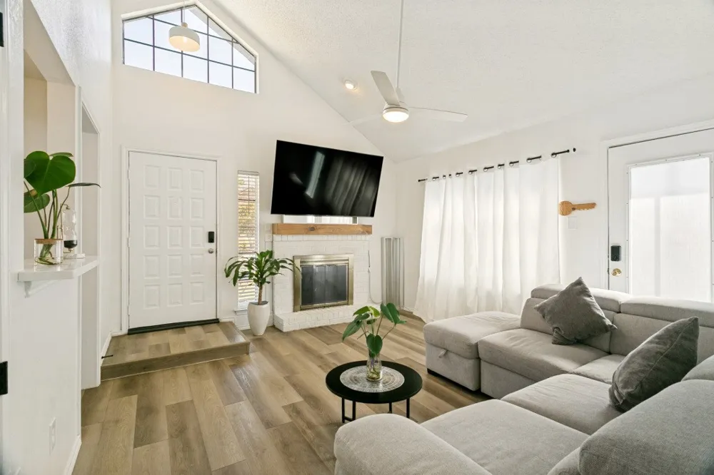 1332 Cedar Ridge Drive Lewisville, TX 75067