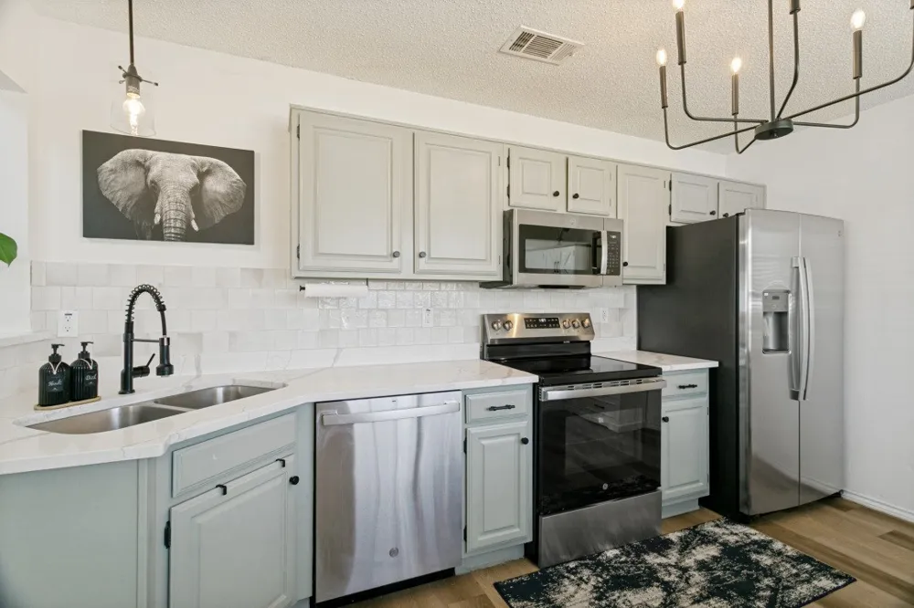 1332 Cedar Ridge Drive Lewisville, TX 75067