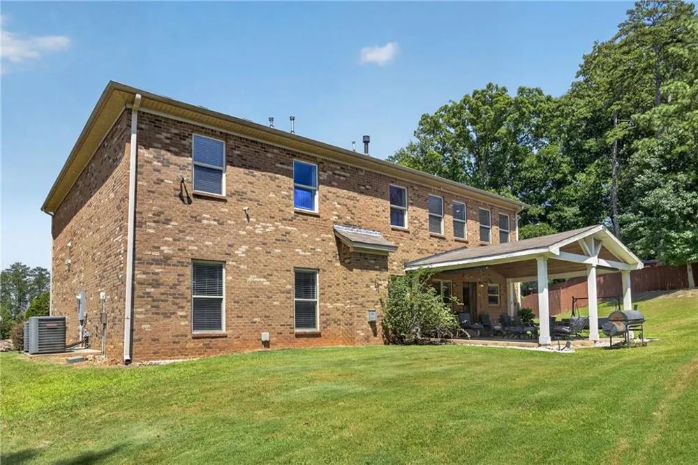 3004 Thimbleberry Trace Conyers, GA 30094