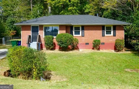 4390 Glenwood Parkway