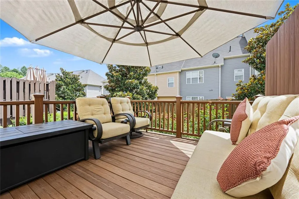 1004 Glen Ivy Marietta, GA 30062