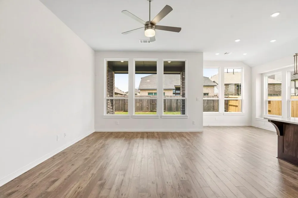 2802 Peach Valley Road Fulshear, TX 77423