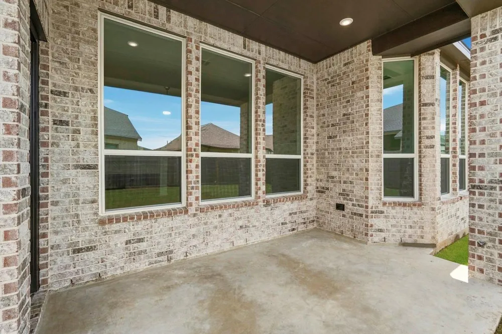 2802 Peach Valley Road Fulshear, TX 77423