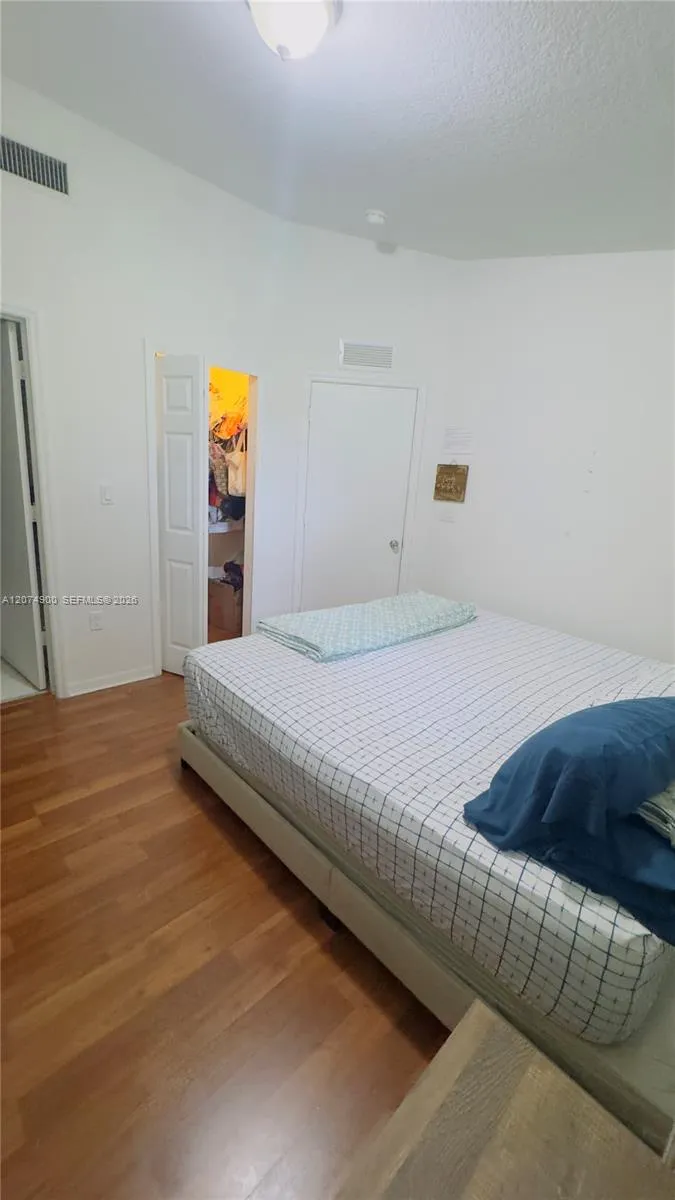 990 NE 33rd Ter #202 Homestead, FL 33033