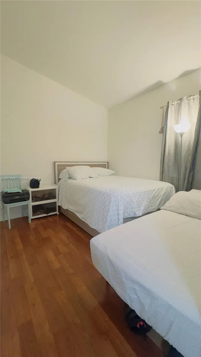 990 NE 33rd Ter #202 Homestead, FL 33033