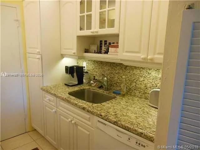 1205 Mariposa Ave #416 Coral Gables, FL 33146