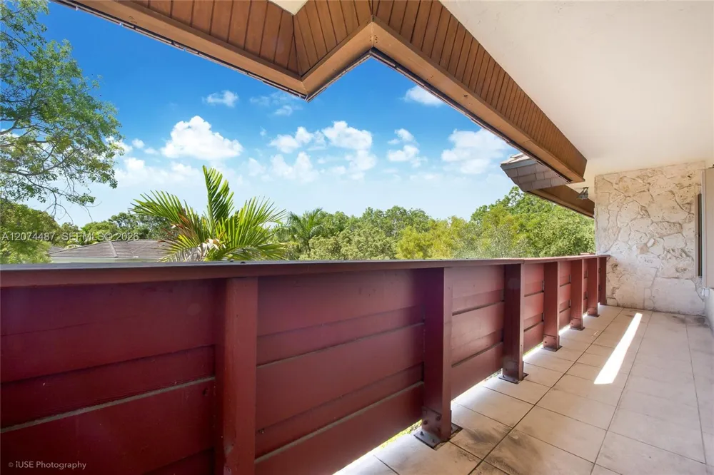1205 Mariposa Ave #416 Coral Gables, FL 33146