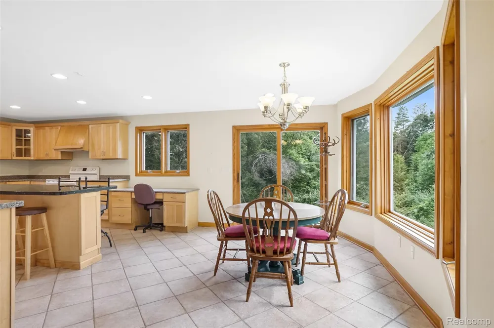 8484 Eaton Road Springfield Charter Township, MI 48350