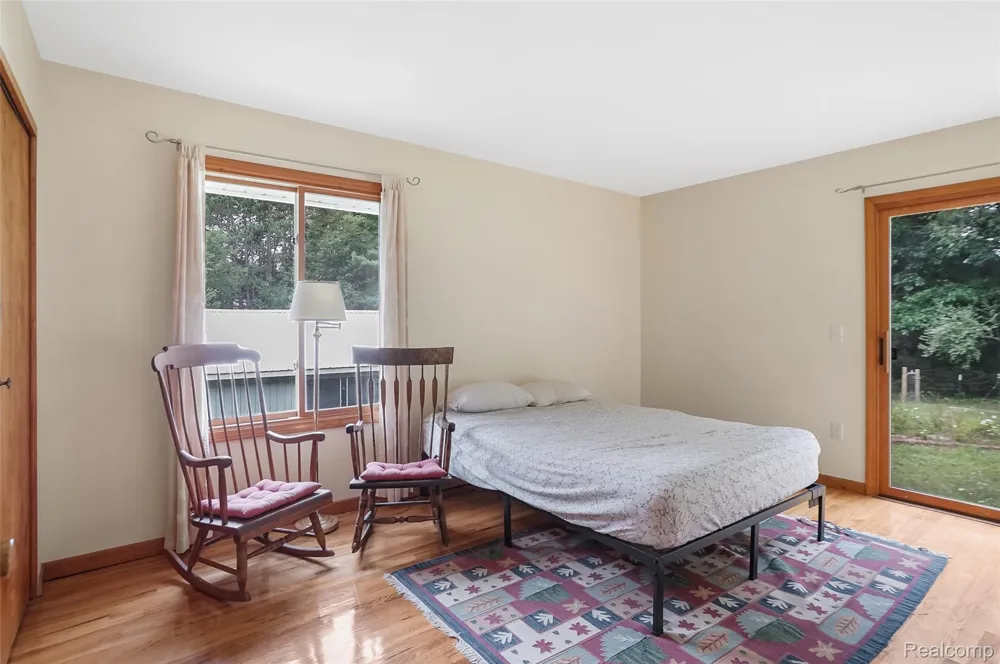 8484 Eaton Road Springfield Charter Township, MI 48350