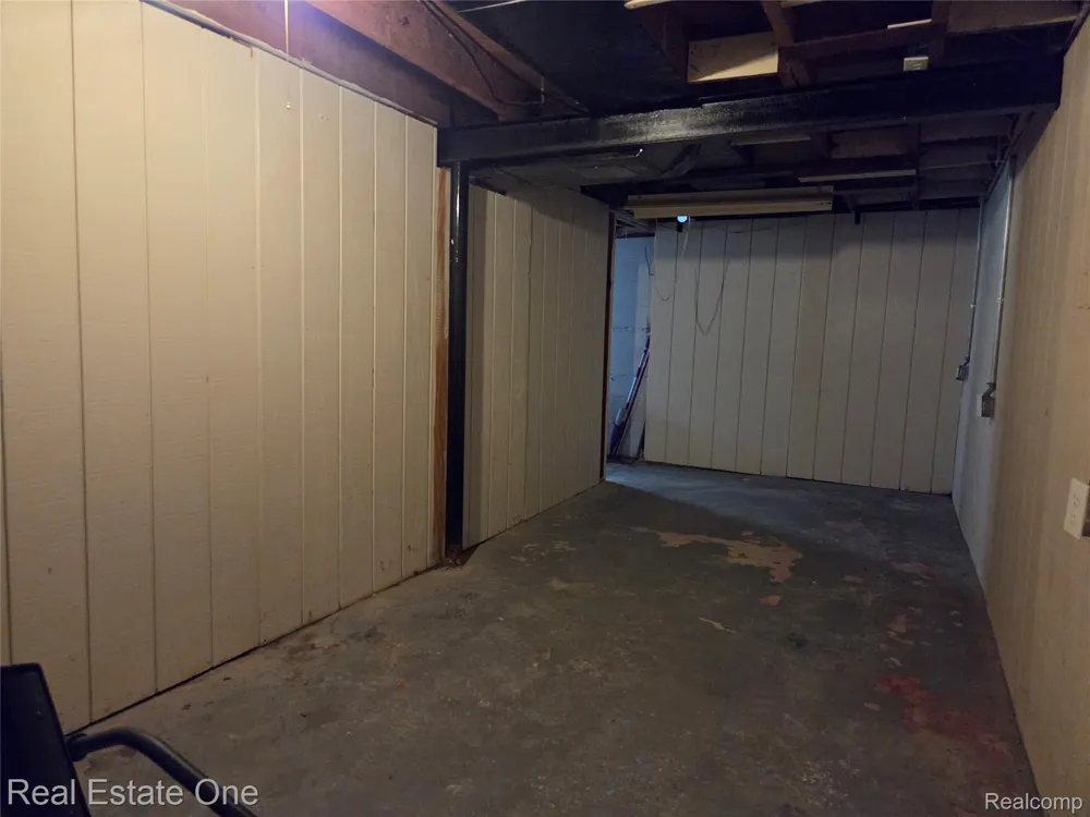 23140 Socia Street St Clair Shores City, MI 48082