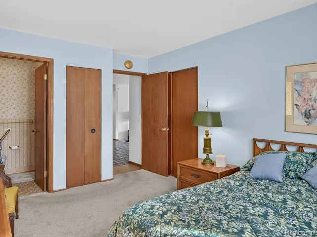 36115 Summers Street Livonia City, MI 48154