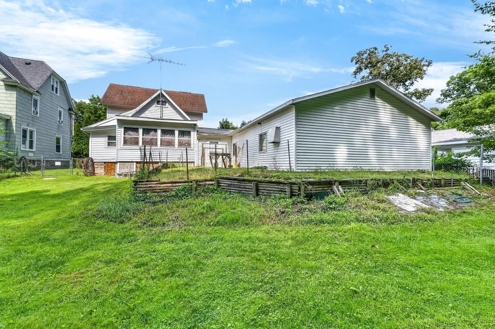 406 Main Street Allegan City, MI 49010