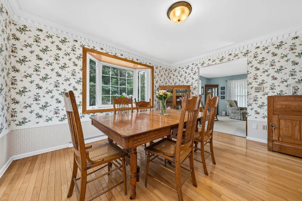 4401 Glenrose Terrace Kalamazoo City, MI 49008