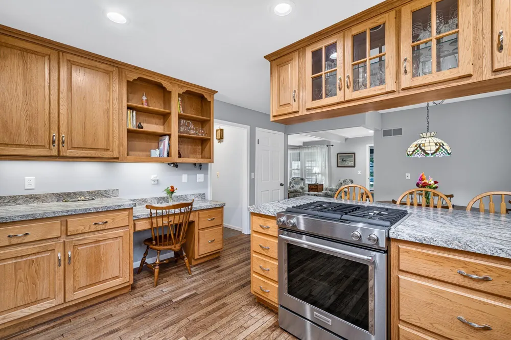 4401 Glenrose Terrace Kalamazoo City, MI 49008