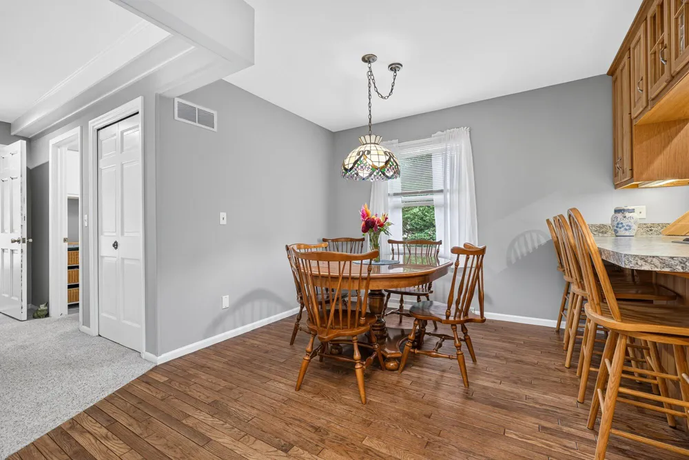 4401 Glenrose Terrace Kalamazoo City, MI 49008