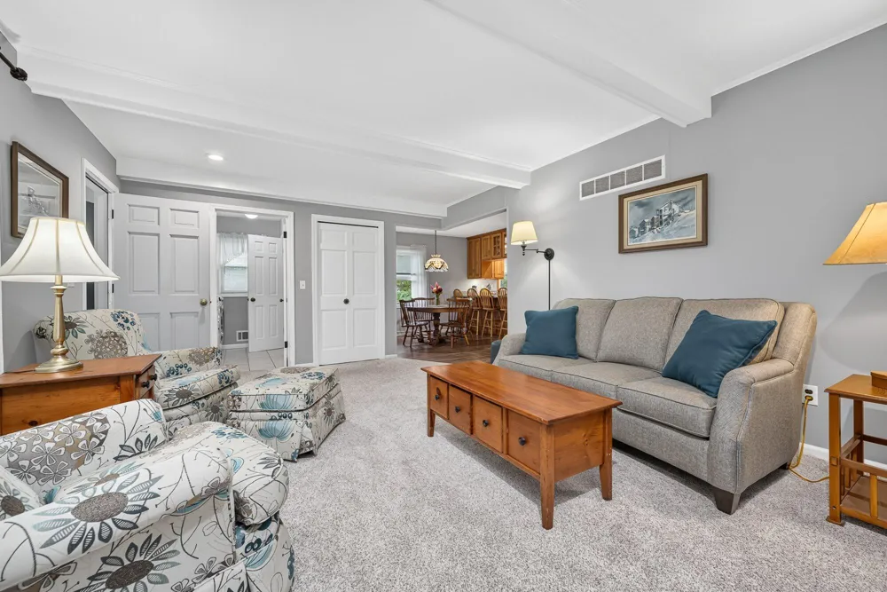 4401 Glenrose Terrace Kalamazoo City, MI 49008