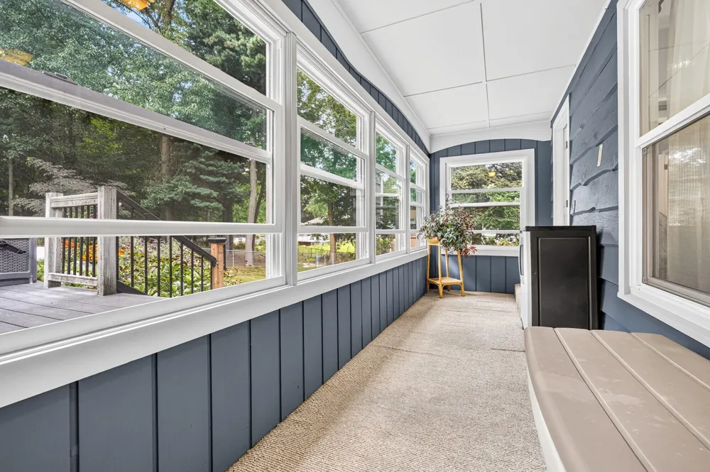 4401 Glenrose Terrace Kalamazoo City, MI 49008