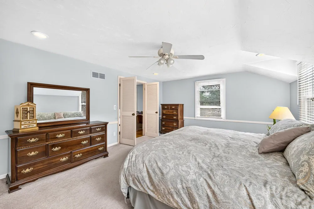 4401 Glenrose Terrace Kalamazoo City, MI 49008