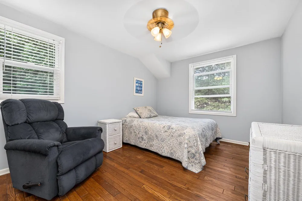 4401 Glenrose Terrace Kalamazoo City, MI 49008