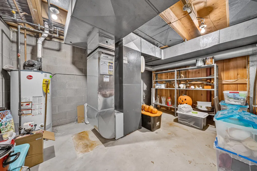 4401 Glenrose Terrace Kalamazoo City, MI 49008