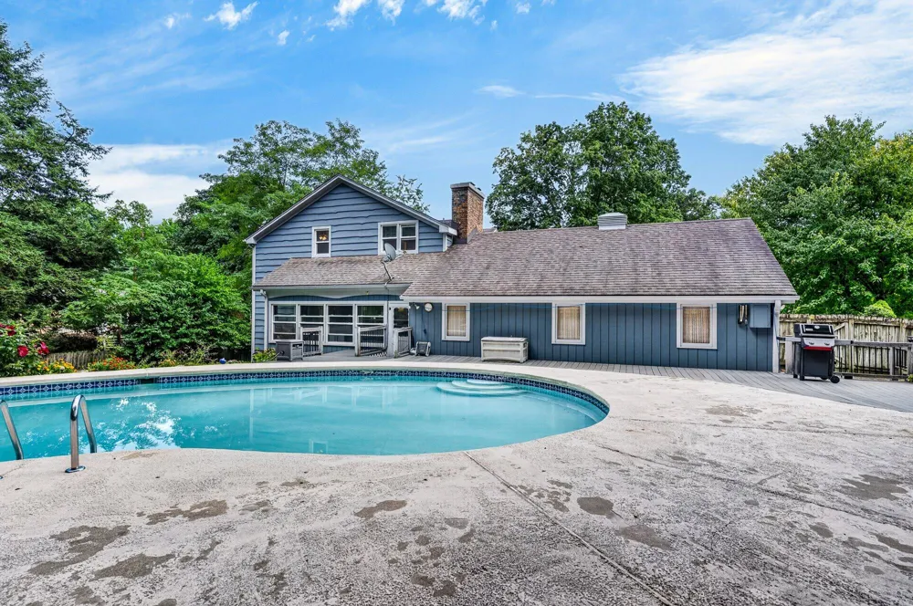 4401 Glenrose Terrace Kalamazoo City, MI 49008