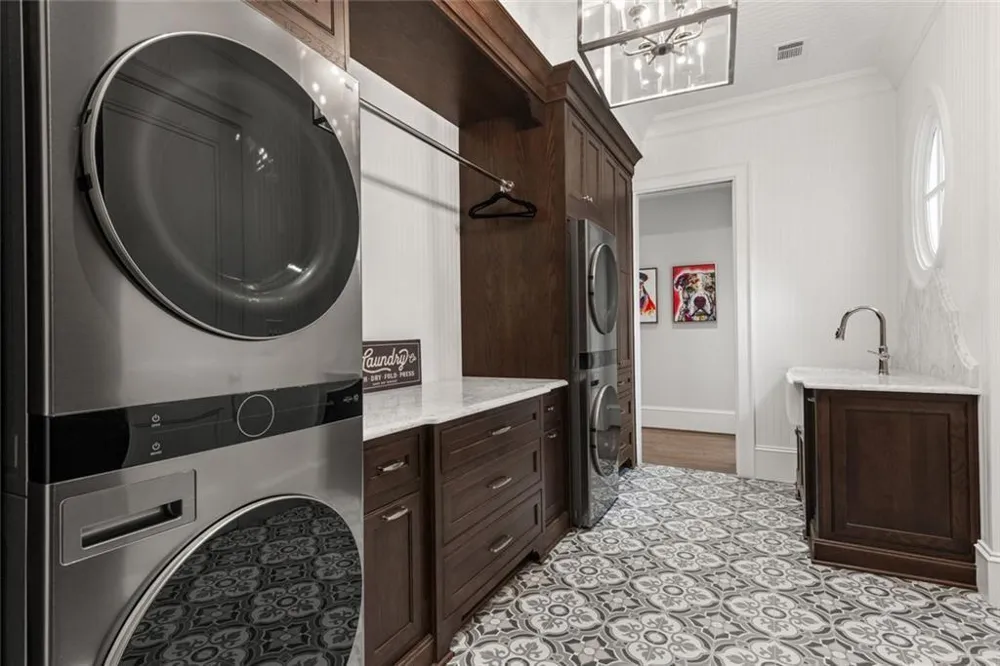 3120 W Addison Drive Alpharetta, GA 30022