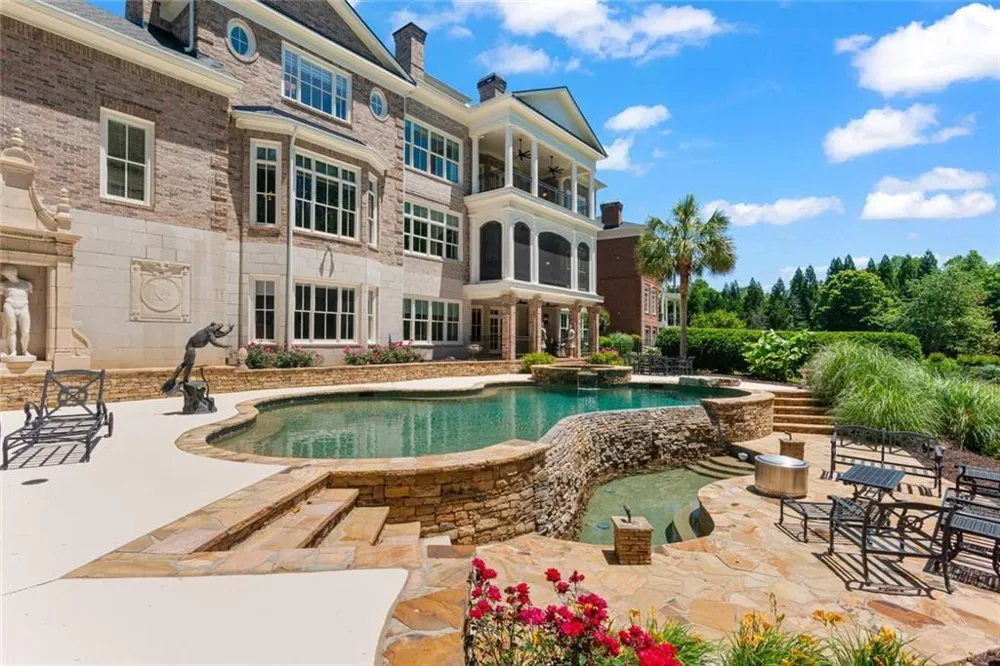 3120 W Addison Drive Alpharetta, GA 30022