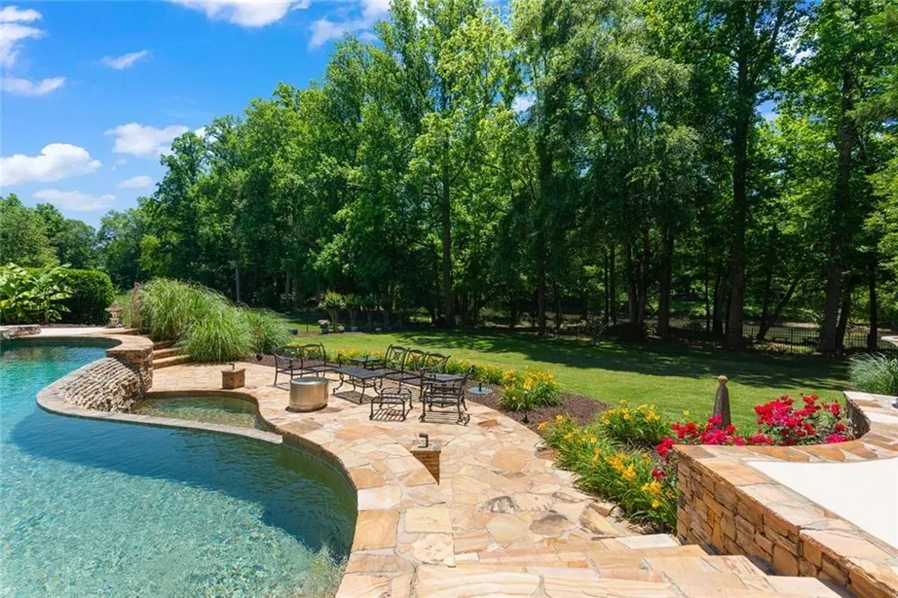 3120 W Addison Drive Alpharetta, GA 30022