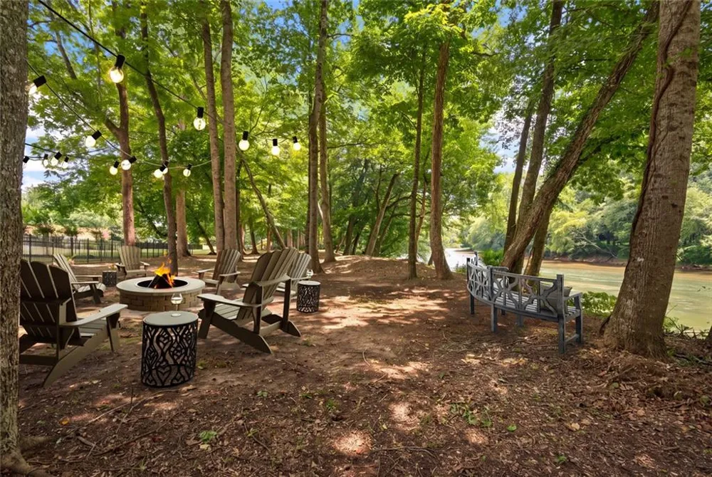 3120 W Addison Drive Alpharetta, GA 30022