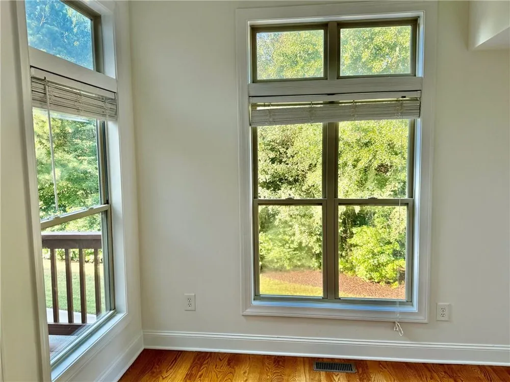 7670 Willoughby Court Alpharetta, GA 30005