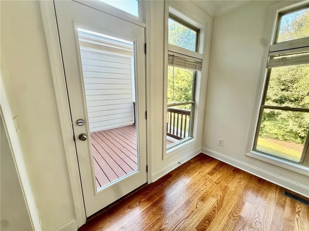 7670 Willoughby Court Alpharetta, GA 30005
