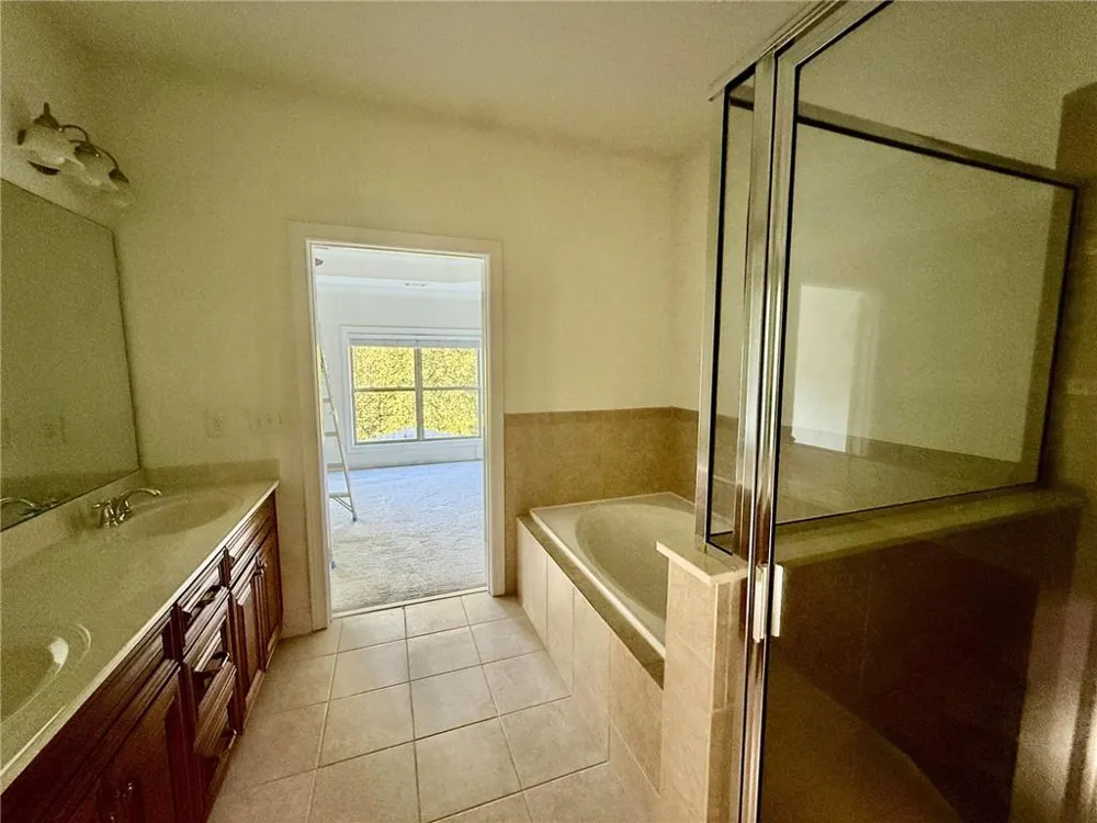 7670 Willoughby Court Alpharetta, GA 30005