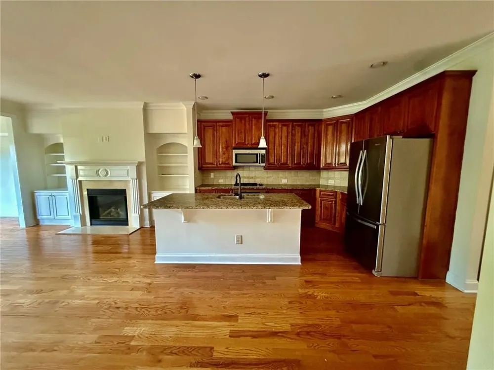 7670 Willoughby Court Alpharetta, GA 30005