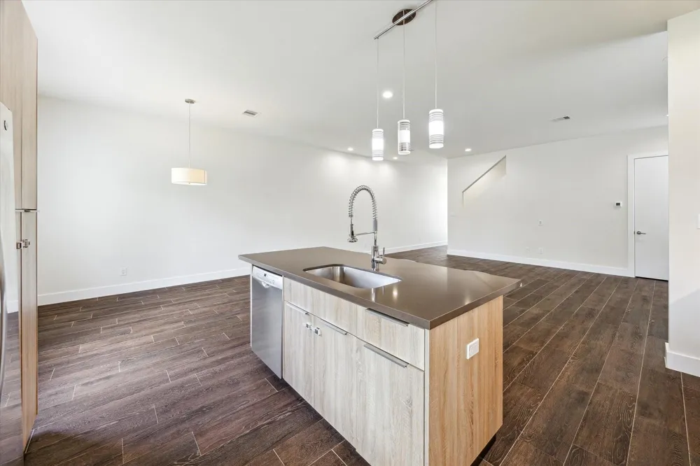 2220 Cortijo Place Houston, TX 77091