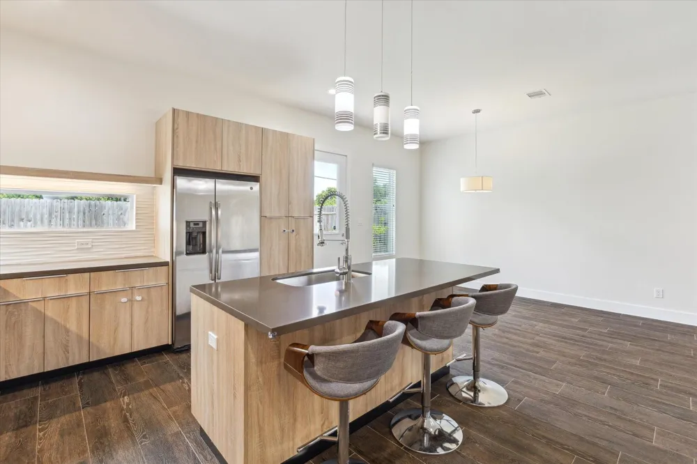2220 Cortijo Place Houston, TX 77091