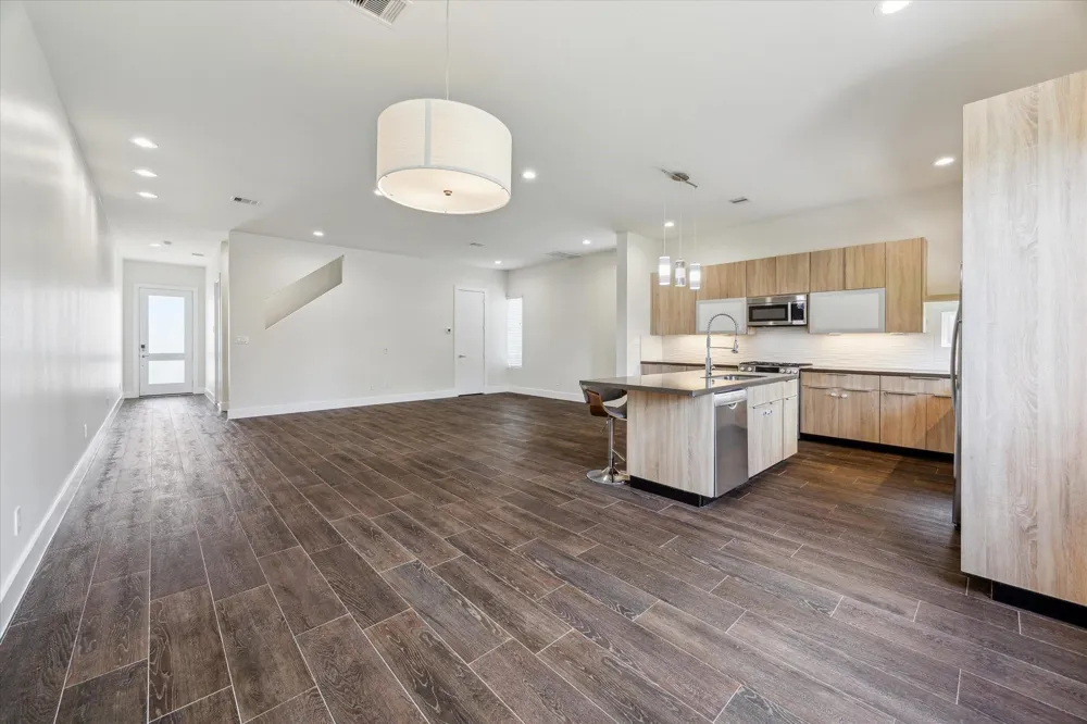 2220 Cortijo Place Houston, TX 77091