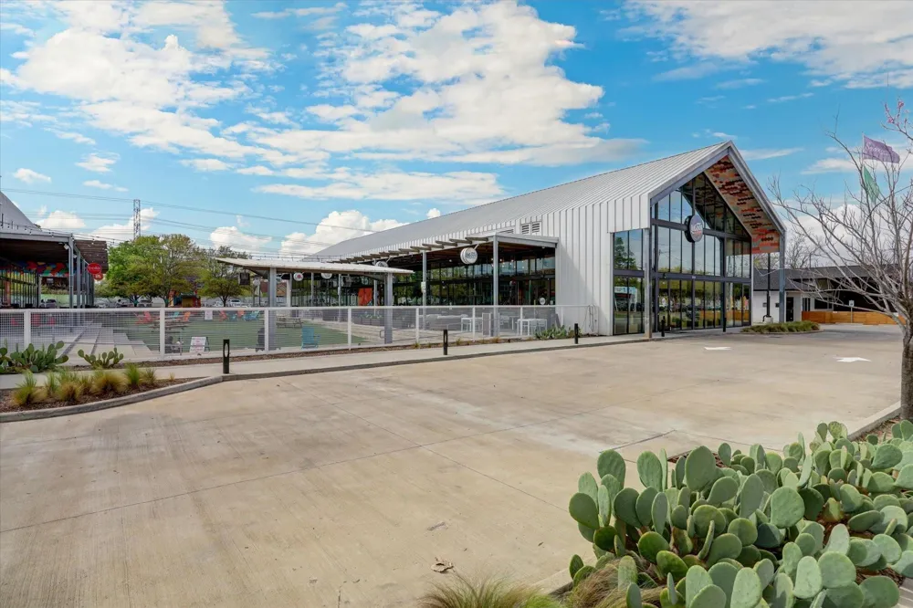 2220 Cortijo Place Houston, TX 77091