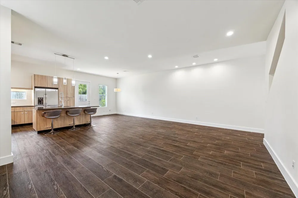 2220 Cortijo Place Houston, TX 77091
