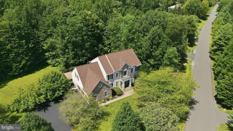 8000 PINNACLE RIDGE DRIVE