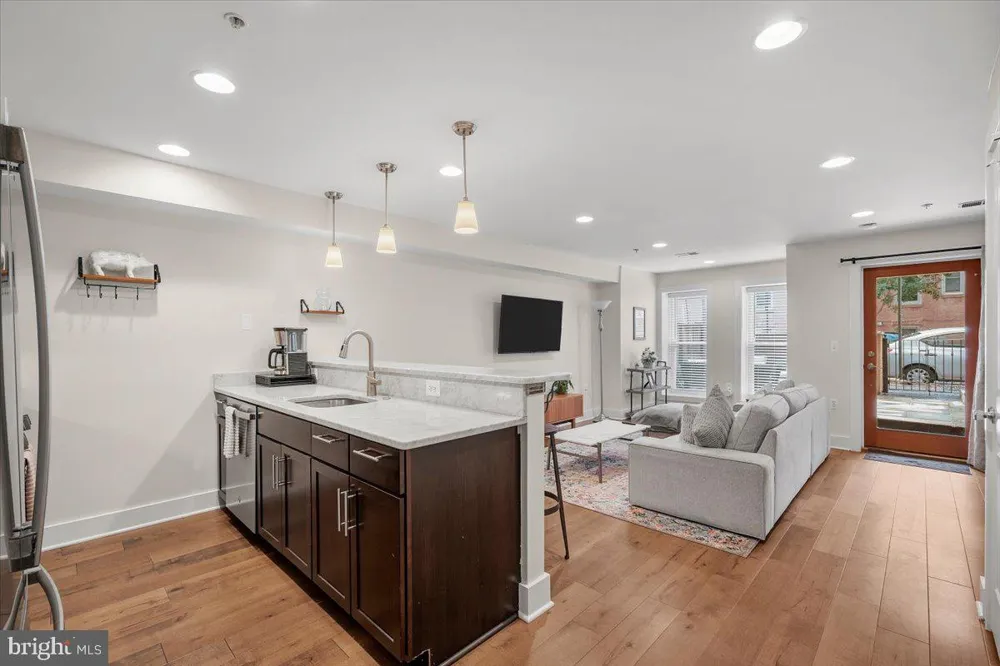 2505 17TH STREET NW #1 Washington, DC 20009