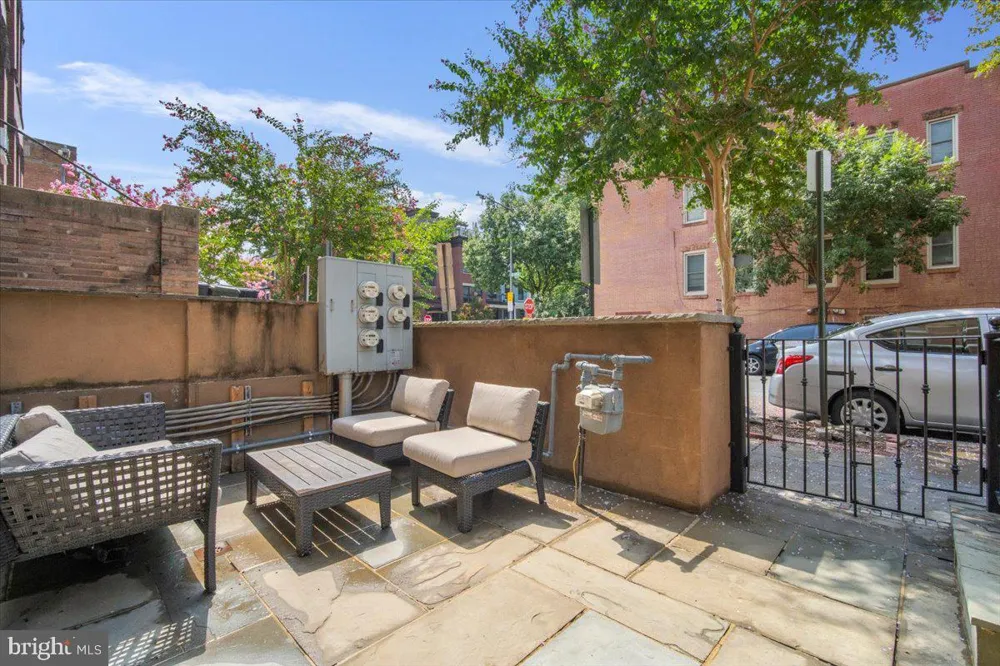 2505 17TH STREET NW #1 Washington, DC 20009