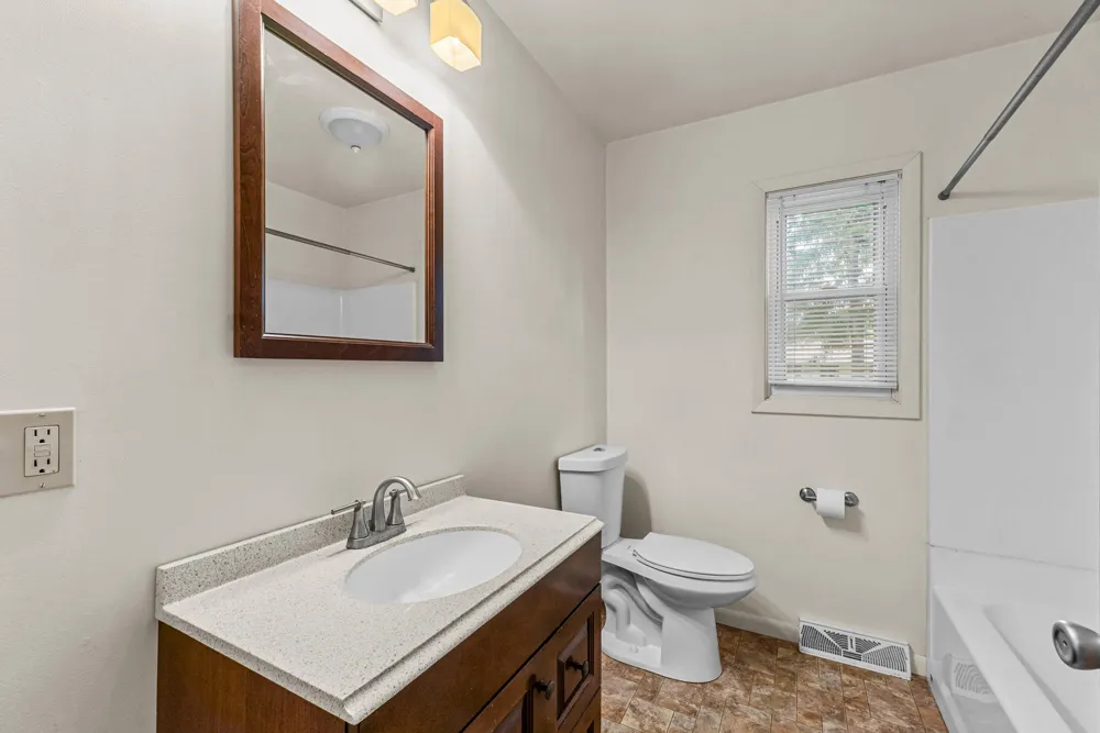 159 Westwood Drive Hillsdale, MI 49242